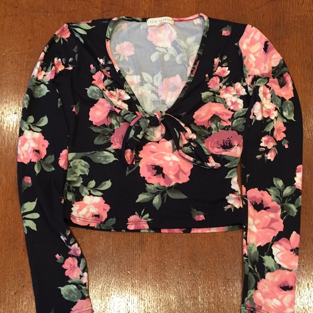 Cropped floral long sleeve top